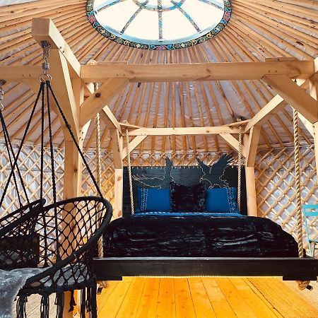 Valhalla Yurts Freya เซลฟอส ภายนอก รูปภาพ