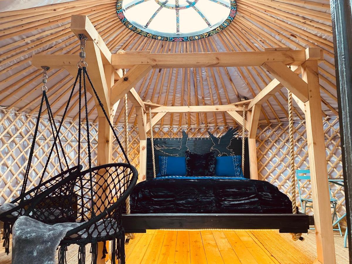 Valhalla Yurts Freya เซลฟอส ภายนอก รูปภาพ
